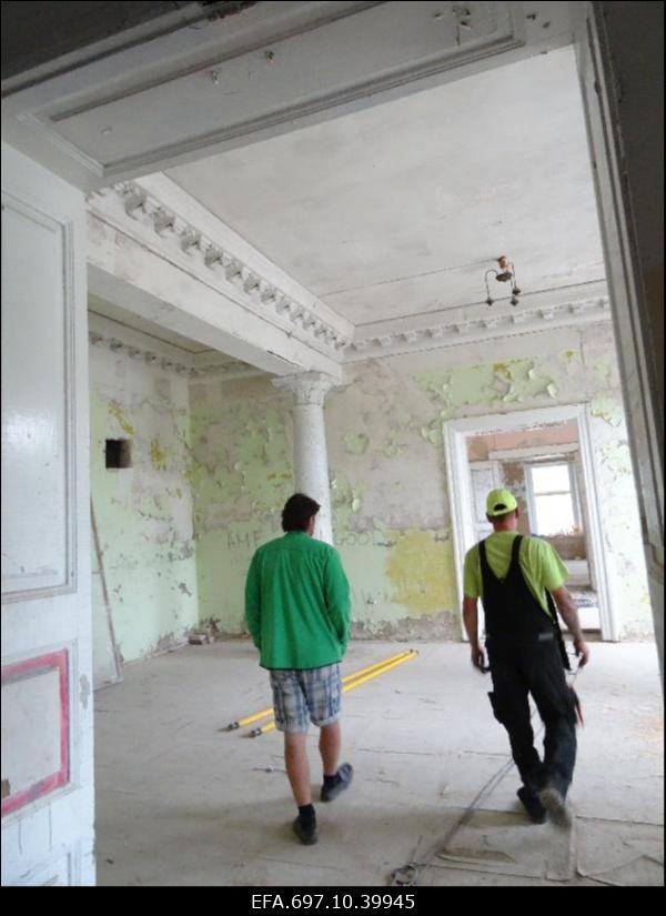 Riisipere mõis. Renoveerimisjärgus mõisa peahoone.