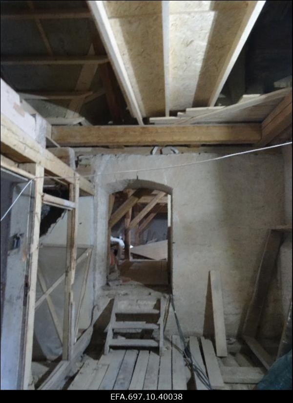 Riisipere mõis. Renoveerimistööd mõisa peahoones. Pööningukorrus.