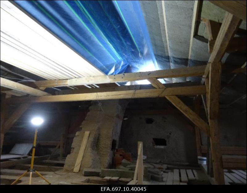 Riisipere mõis. Renoveerimistööd mõisa peahoones. Pööningukorrus.