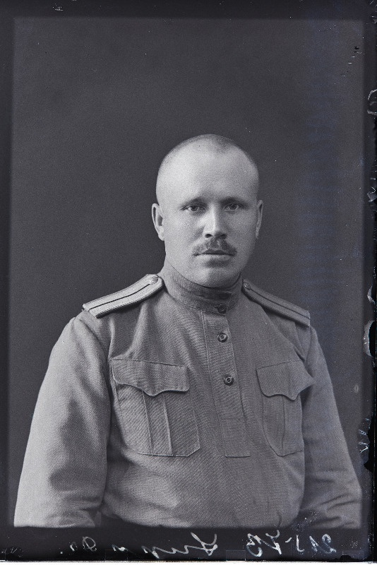 Sõjaväehospidali arst Eduard Lukk.