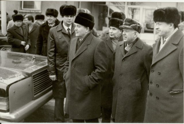 foto M.S.Gorbatšov Paides Rüütli tänaval 1987