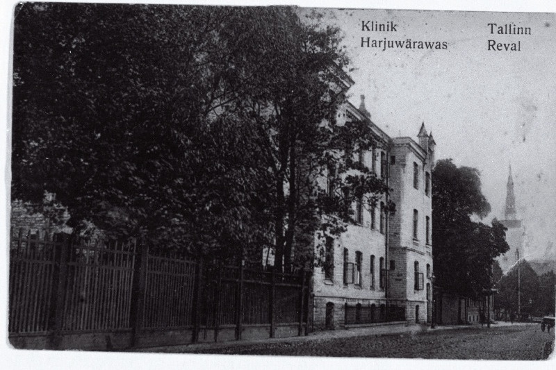 Kliinik Harjuväravas.