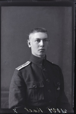 Tsaariarmee sõjaväelane Koel.  duplicate photo