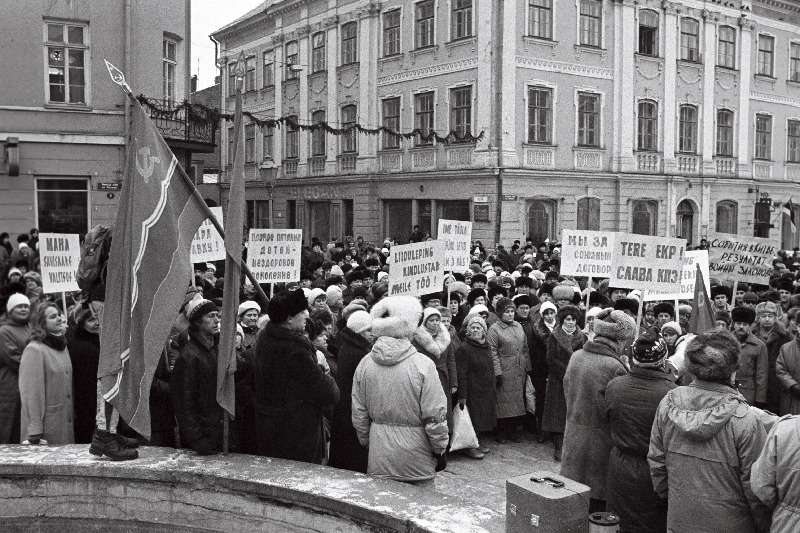 Nõukogudemeelsete miiting Tartus