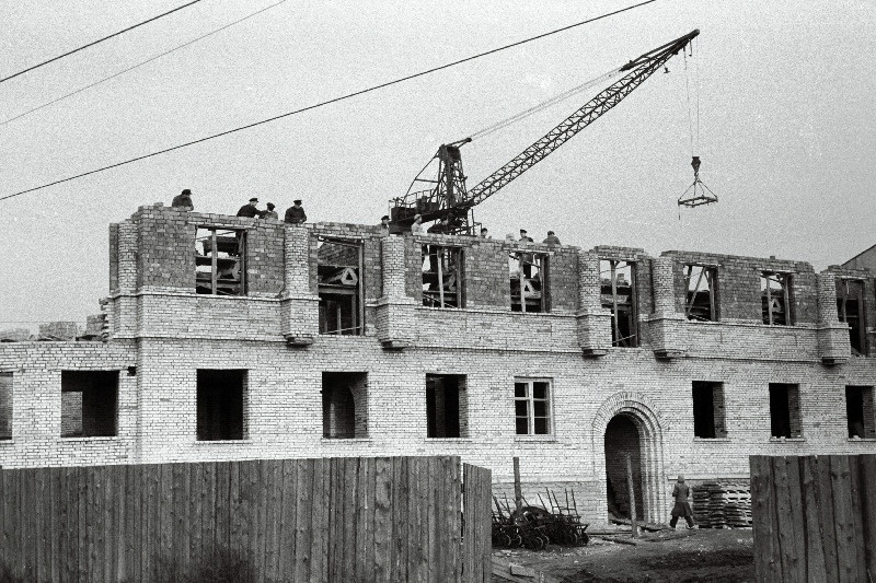 Kultuuritöötajatele ehitatav hoone Tallinna Lomonossovi tänaval.