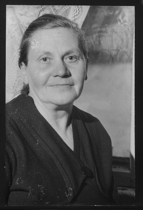 Võru rajooni Võhandu kolhoosi seatalitaja Linda Turvas.