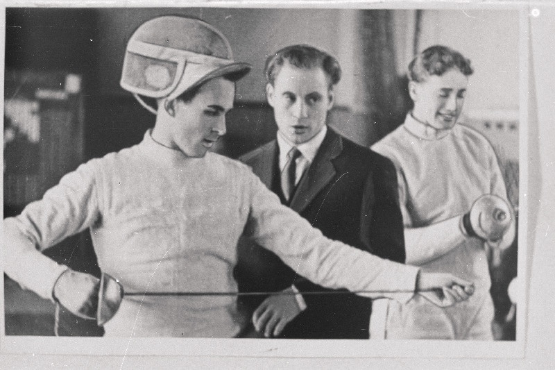 Moskva, Leningradi, Vene NFSV, Ukraina NSV ja Eesti NSV matškohtumisel kaasaegses viievõistluses H. Selg (vasakult), meie vabariigi koondise treener K. Jadlovski ja  K. Lage.