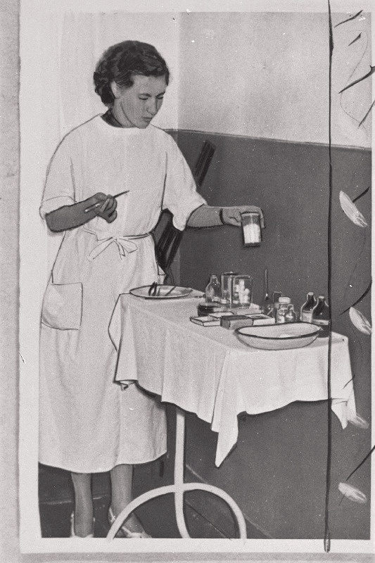 Sadala hambaravikabineti stomatoloog L. Mauer.