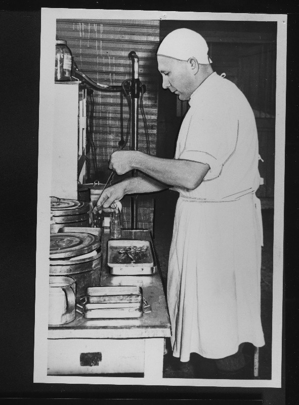 Eesti NSV teeneline veterinaararst Konstantin Kiin.