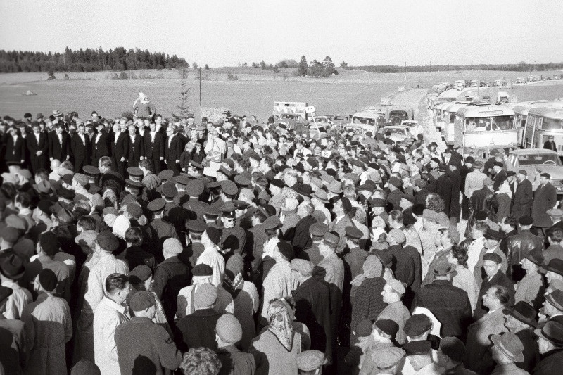 Mälestusmiiting Porkuni lahingupaigal.