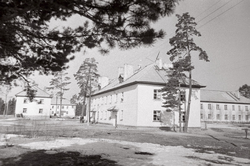Sõmera kopsutuberkuloosisanatooriumi ravikorpus.