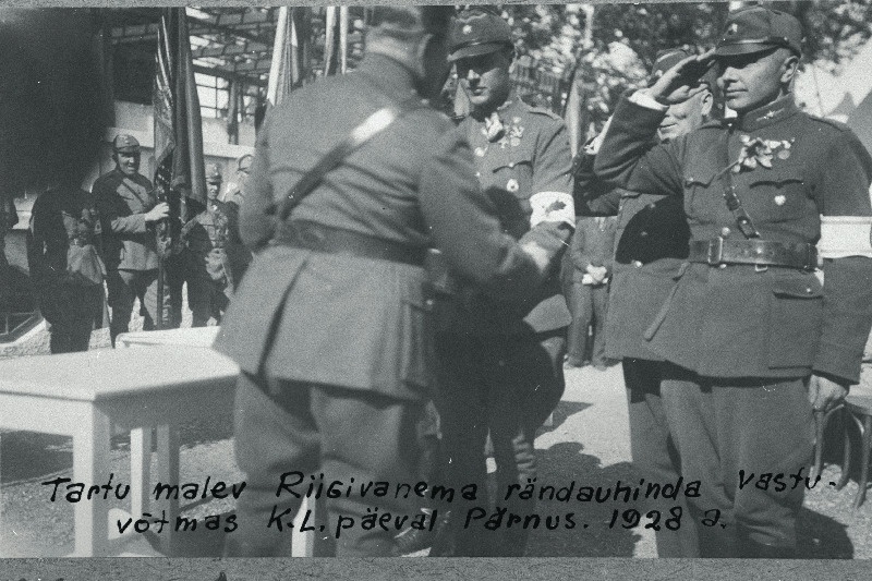 Kaitseliidu Tartu Malev. Õppused, ülevaatused, paraadid jne.