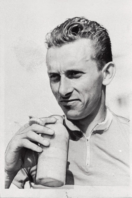 Eesti NSV koondmeeskonna jalgrattur NSV Liidu rahvaste III spartakiaadil Ants Tombak.