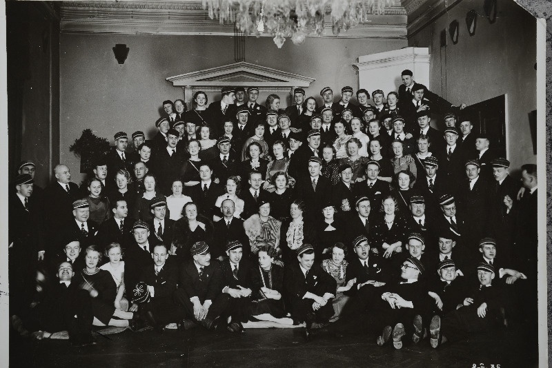 Korporatsioon Vironia külalisteõhtul osalejad.