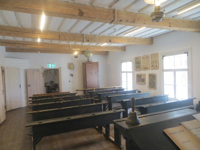 Palamuse kihelkonnakoolimuuseum. Sisevaade.
