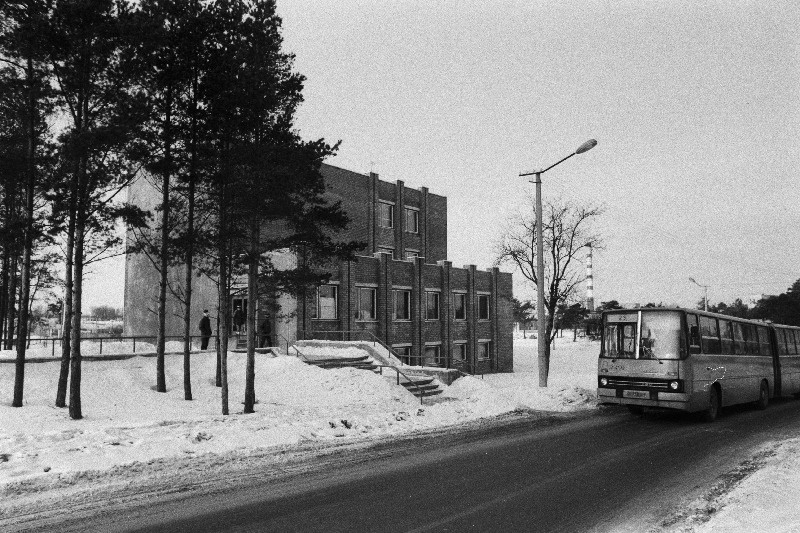 Vaade Tallinna Polütehnilise Instituudi arvutuskeskuse hoonele.