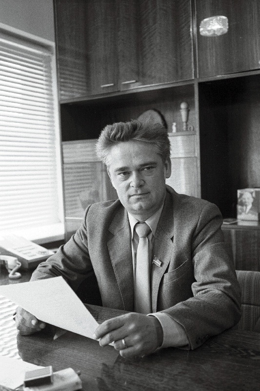 EKP Hiiumaa Rajoonikomitee esimene sekretär Hillar Eller.