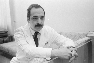Eesti Arstide Liidu viitsepresident, Tallinna Kiirabihaigla neurokirurgia osakonna juhataja Andres Ellamaa  similar photo