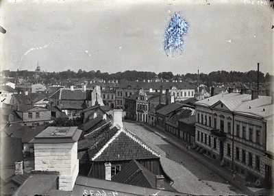Holmi tänav. Paremal F. C. Faure jahuveski.  duplicate photo