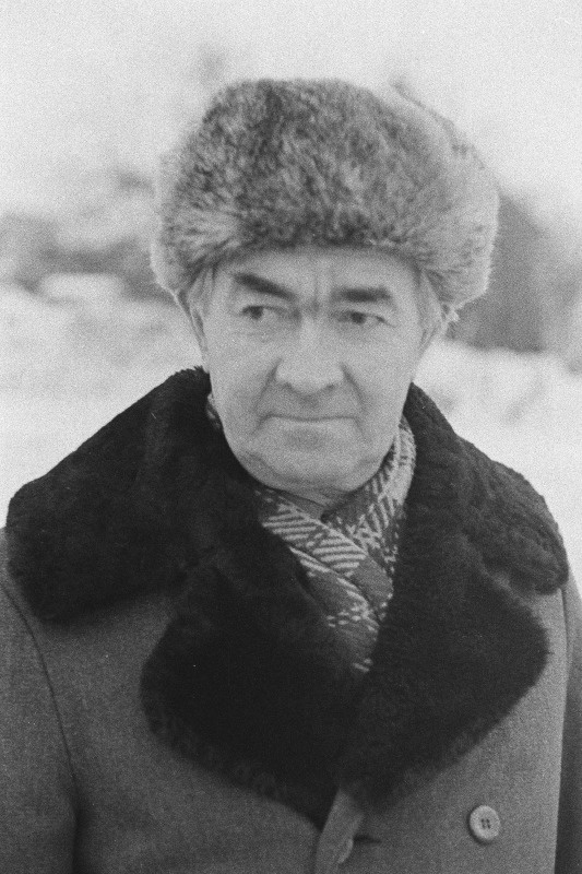 Kask, Valdur- Suure Isamaasõja veteran, Rakvere rajooni sõjaveteranide nõukogu esimees, koondise "Norma" Rakvere tsehhi juhataja.