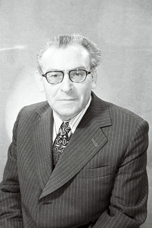 Eisen, Ferdinand- Eesti NSV Ülemnõukogu saadikukandidaat.