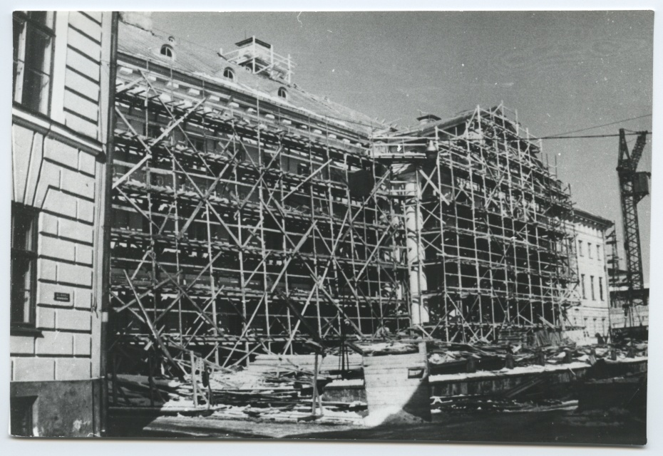 Tartu. Reconstruction of the main building of the University of Tartu after the fire