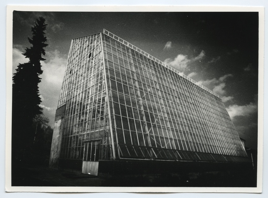 Tartu. Construction of the palm building at the University of Tartu Botanical Garden