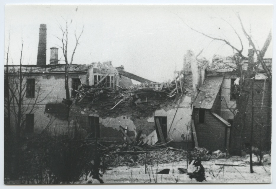 Tartu. Rains of the greenhouse of the Botanical Garden of the University of Tartu after the bombing of January 27, 1943