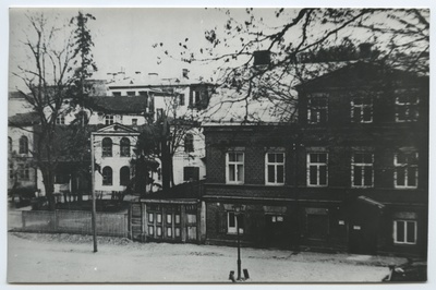 Tartu. Buildings on Gustav Adolf (Jakobi) Street, which was dismantled in connection with the construction of the building of the Institutes of the University of Tartu (chemical building)  duplicate photo