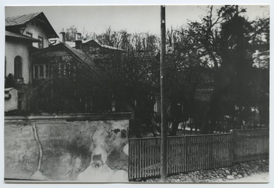 Tartu. Buildings on Gustav Adolf (Jakobi) Street, which was dismantled in connection with the construction of the building of the Institutes of the University of Tartu (chemical building)  duplicate photo