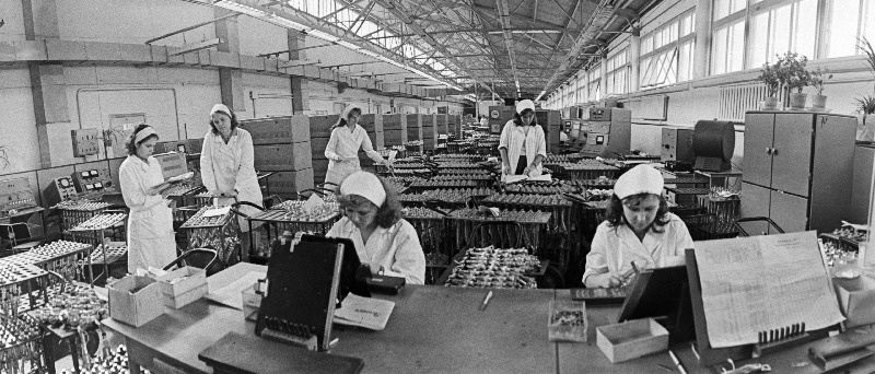 M.I. Kalinini nim. Tallinna Elektrotehnikatehase noortetsehh nr.10.