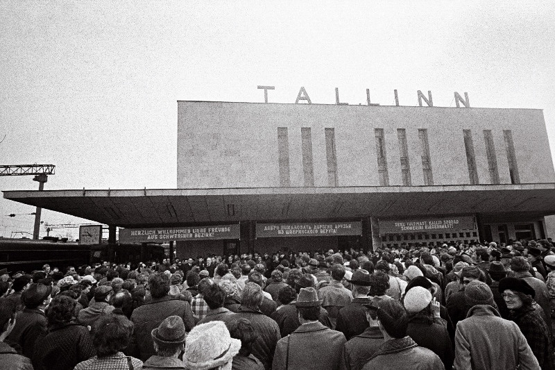 Saksa DV Schwerini Ringkonna delegatsiooni vastuvõtt Balti jaamas.