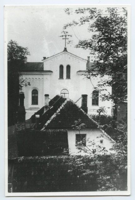 Tartu. Michael Gerhard Grenzius House (also the printing house) responded to the church of the University of Tartu on the shore of Toomemäe