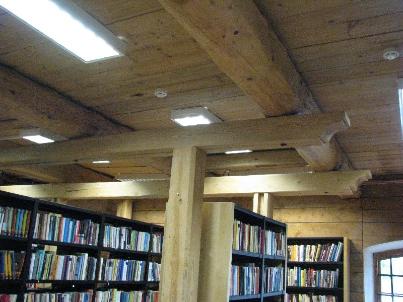 Kohila raamatukogu. Sisevaade.