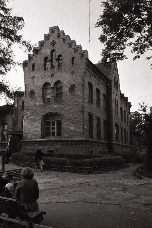 Kreenholmi Manufaktuuri tekstiilitööliste klubi, kus 1917. aastal asus Narva Punakaardi staap.