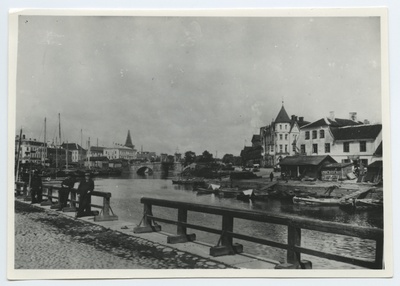 Tartu. View of Emajõele and the city from the beginning of Auriku Street  duplicate photo