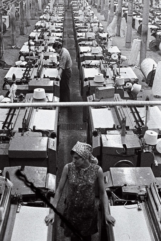 Uued tööpingid ATPR-100-2 puuvillakombinaadi "Kreenholmi Manufaktuur" vanas kudumisvabrikus.