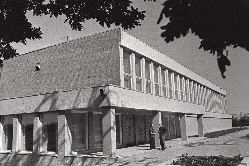 Vinni näidissovhoosi spordihoone.