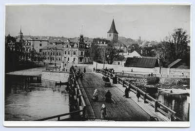 Tartu. View from the Upper River to the southern shore of Puusilla Emajõe  duplicate photo
