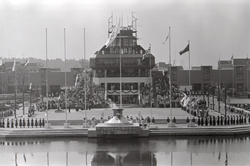 XXII suveolümpiamängude purjeregati lõpetamine Pirital.