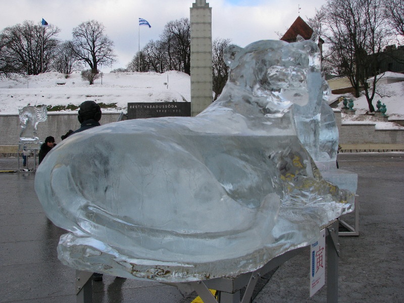 Jääskulptuurid Vabaduse väljakul.