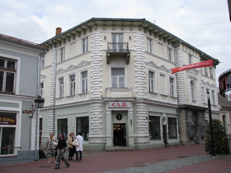 Rüütli tänav 28.
