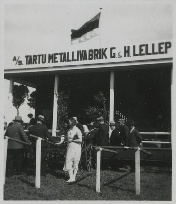 Tartu metallivabriku "G.&H.Lellep" paviljon Tartu Eesti Põllumeeste Seltsi 50.aasta juubelinäitusel  similar photo