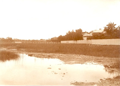 Foto. Nn. "Aafrika kallas" Haapsalus. Pildil olevas villas suvitas Peterburi linnapea Glazunov. Foto u. 1900.a.  duplicate photo
