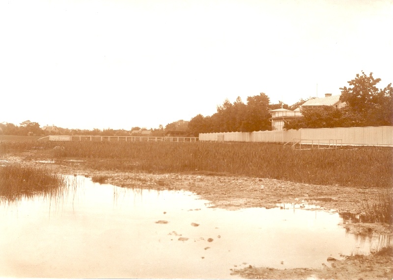 Foto. Nn. "Aafrika kallas" Haapsalus. Pildil olevas villas suvitas Peterburi linnapea Glazunov. Foto u. 1900.a.