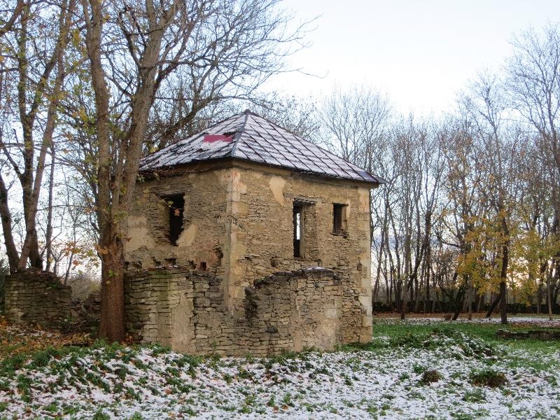 Kasti mõis. Kõrvalhoone.