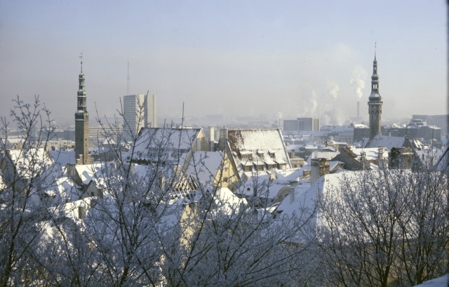 Talvine Tallinn. Vaade Toompealt.