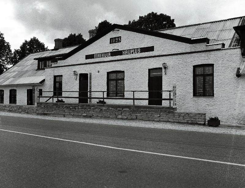 Mäeküla kauplus.