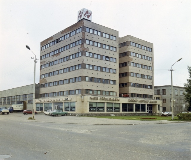Narva. Mööblikombinaat.