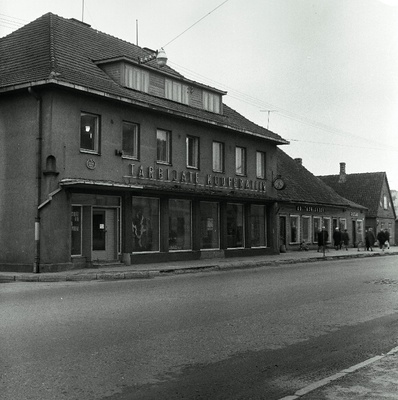 ETKVL-i Pärnu Tarbijate Kooperatiivi kaubamaja välisvaade.  similar photo